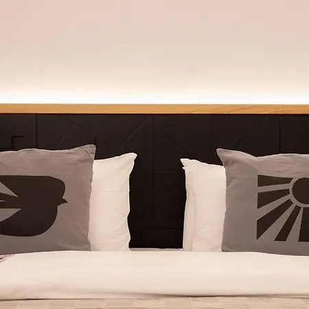 Heritage & Tales: Anavasis Apartman *